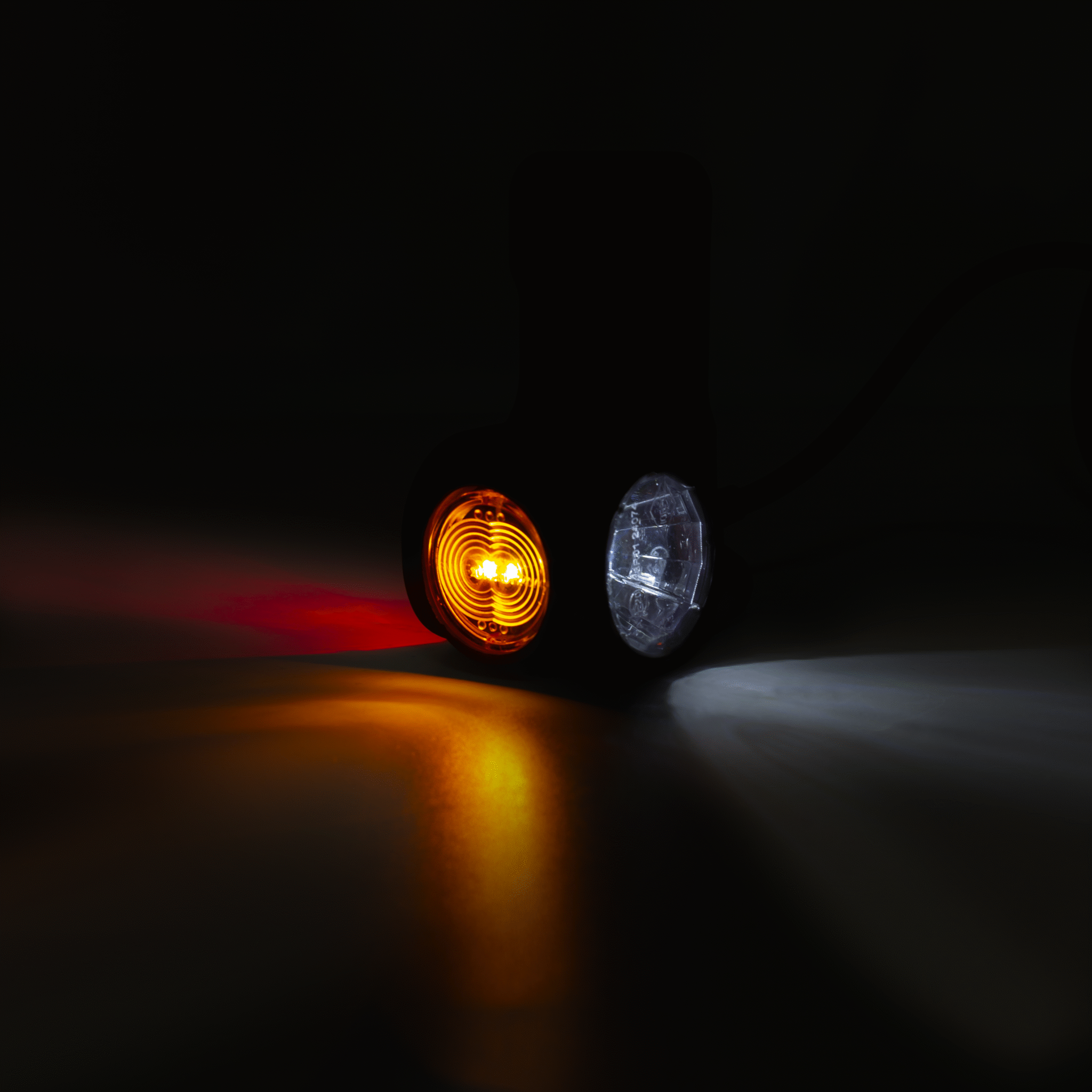 Lampa obrysowa na wysięgniku LD 3110/GRAPHITE/P